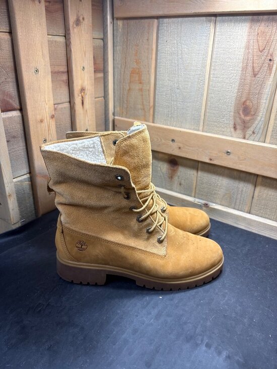 Timberland Shoes - Timberland A1SGA Womens Size 9 UK 7 EU 40 Wheat Suede Fold Down Winter Boots